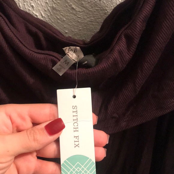 Off the shoulder top - Picture 2 of 2